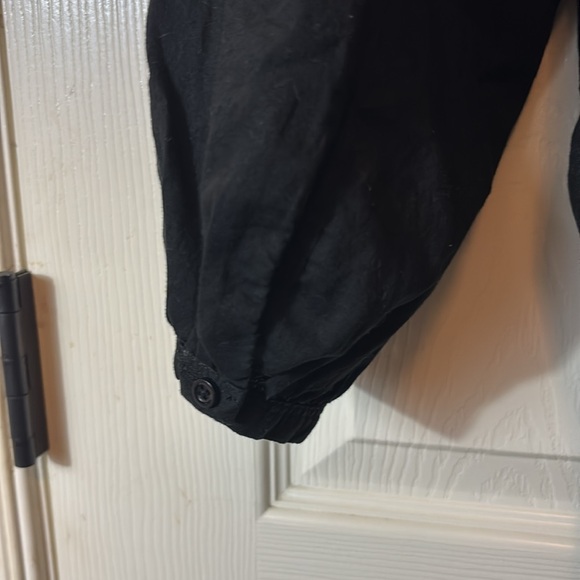 Everlane Classic Black Top - Picture 5 of 7